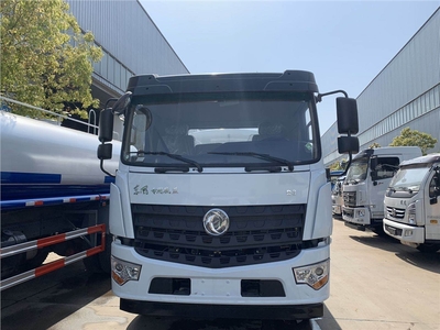 東風多利卡國六9方抑塵車——城市環境治理的多功能衛士